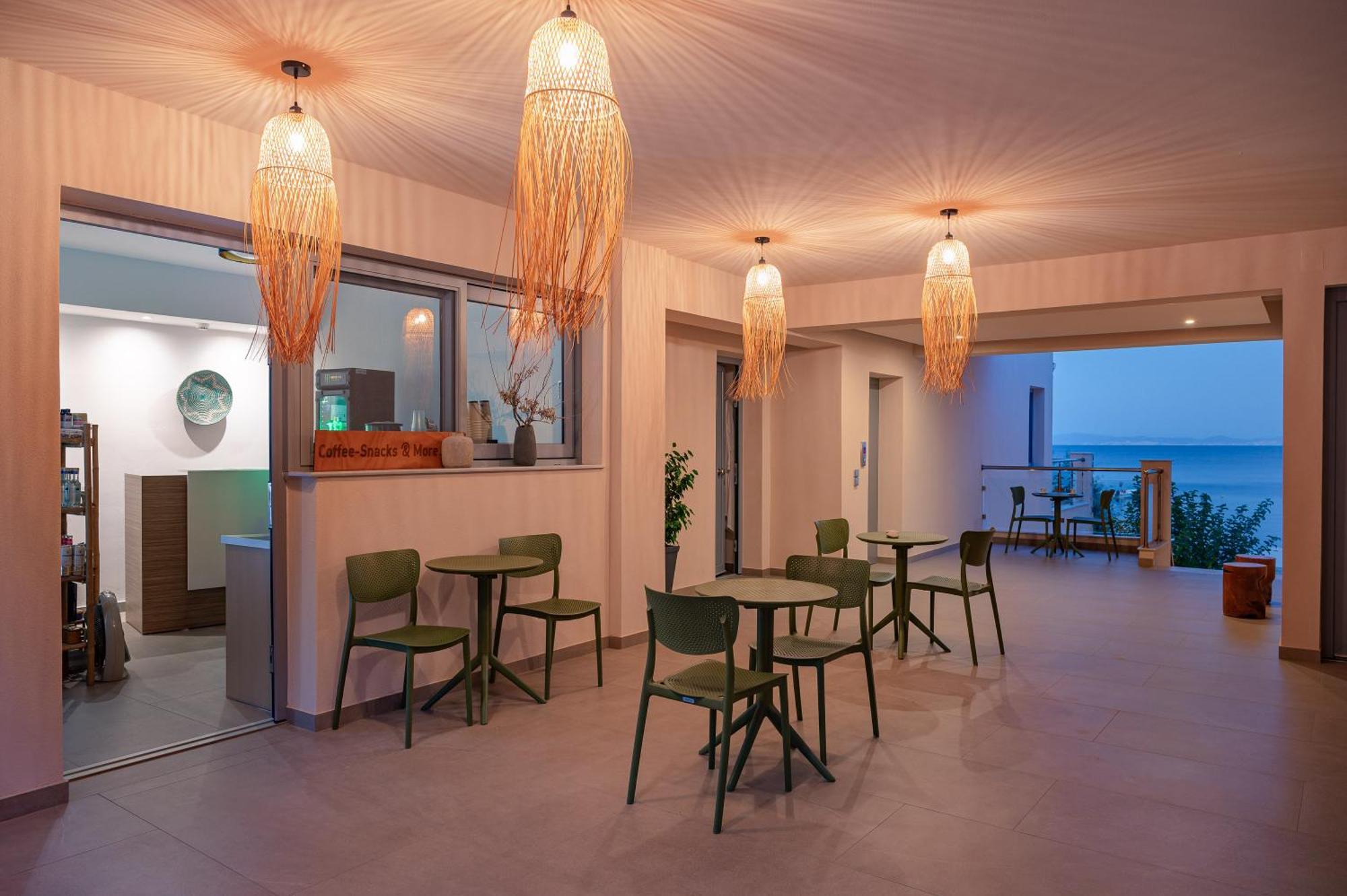 8Moons Boutique Apartments กอกการี ภายนอก รูปภาพ